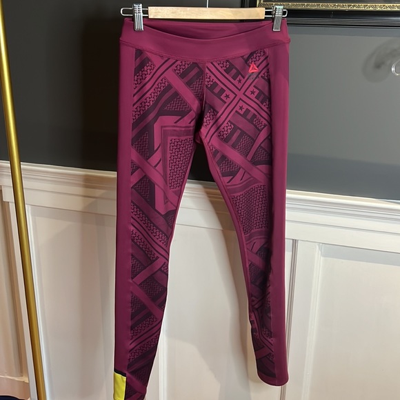 Reebok CrossFit leggings color block yellow and purple - Picture 4 of 8